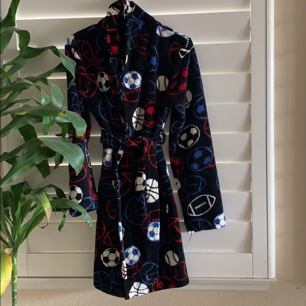 Boys robe
